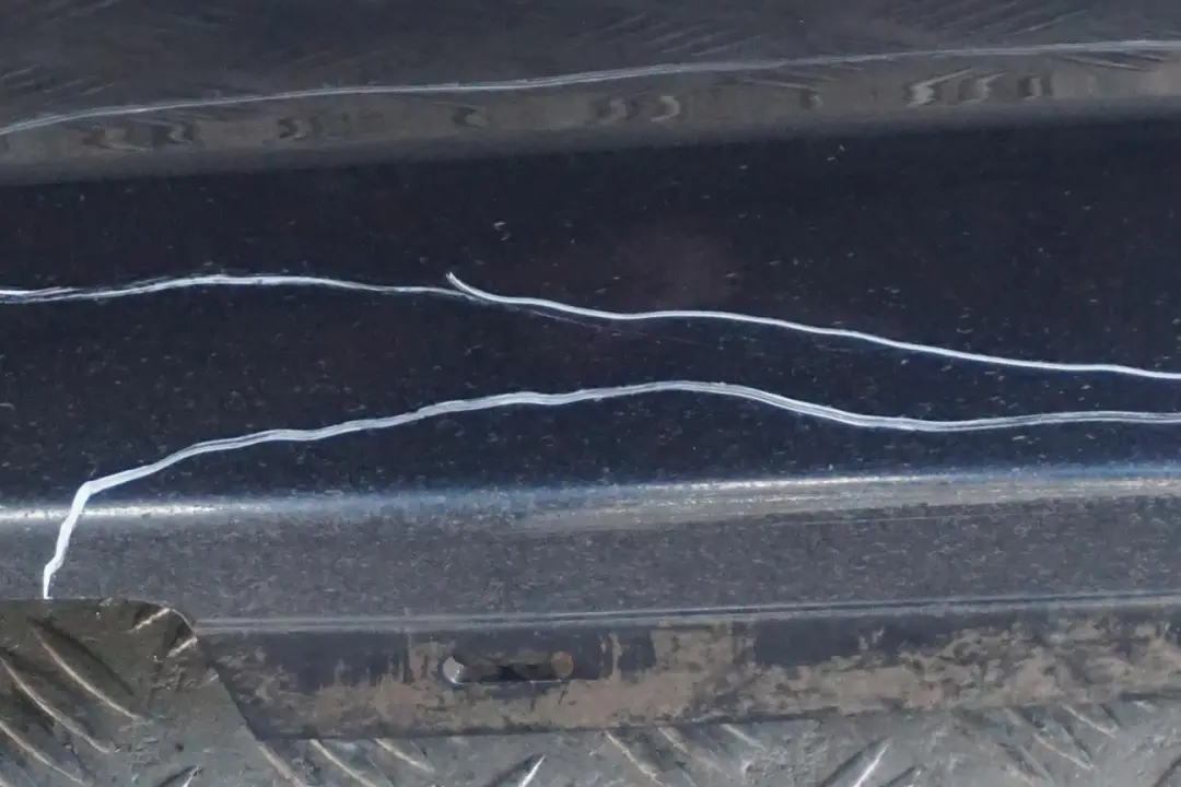 BMW E87 LCI Sill Strip Side Skirt Left Tiefseeblau Deep Sea Blue A76 - SKU 0036145-DSB2 - Número de pieza 0036145