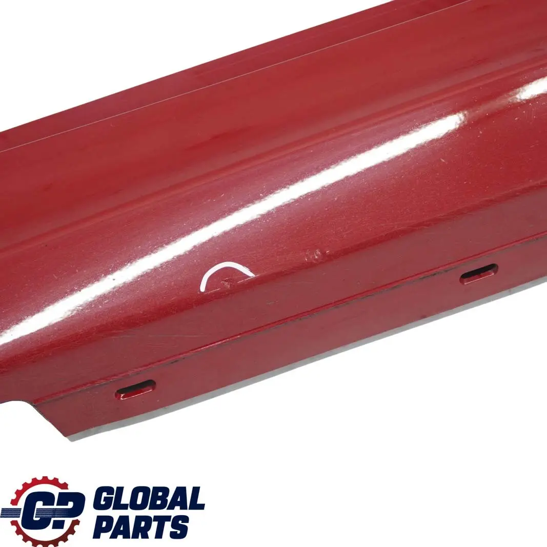 BMW E87 LCI 5 Listello Portiera Apertura Gonna SX Rosso-Cremisi Rosso - A61 - SKU 0036145-KAR5 - Numero di parte 0036145