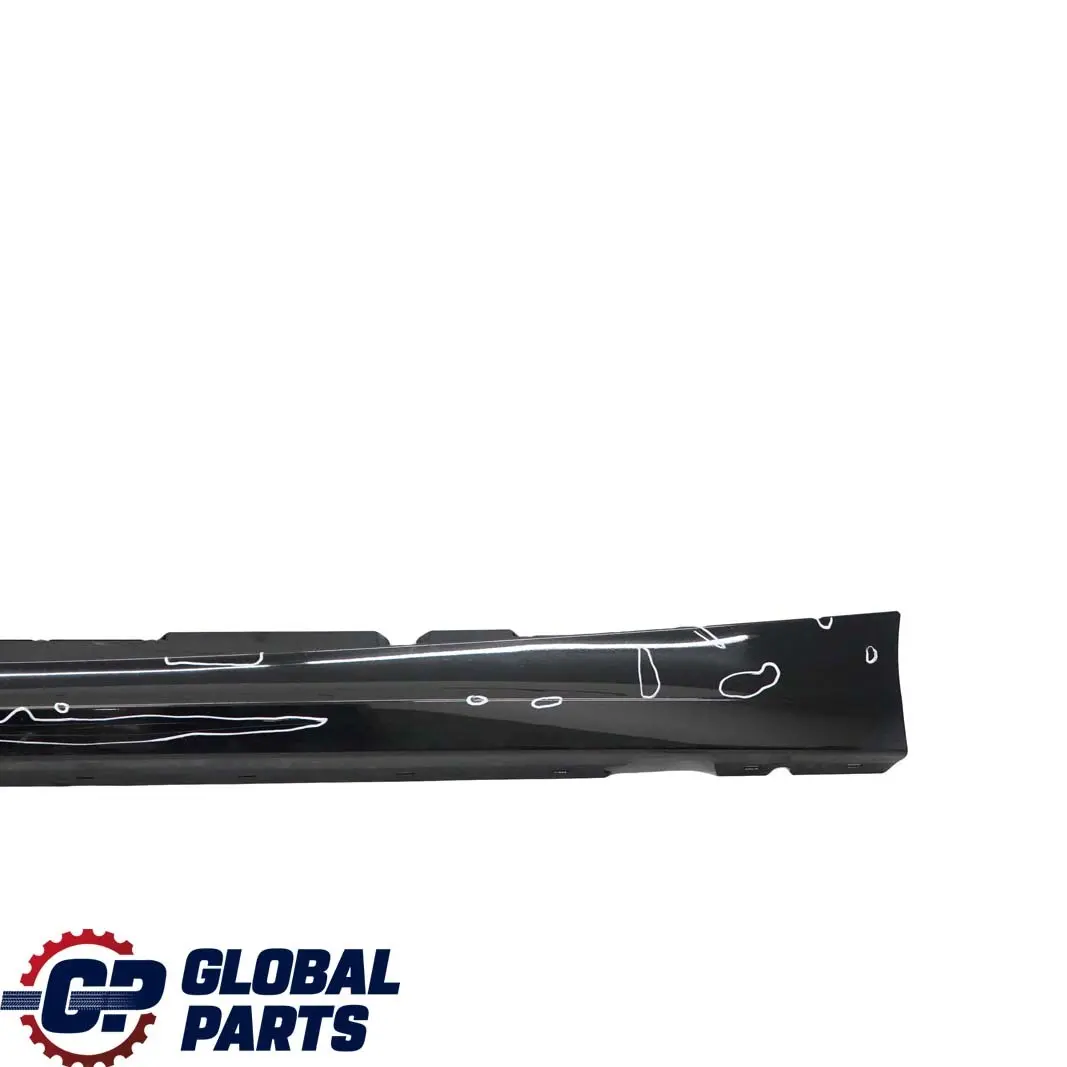 Bas de Porte Couverture Seuil a Gauche Noir - pour BMW E87 LCI à propos du numéro de pièce 0036145 BMW E87 LCI Bas de Porte Couverture Seuil a Gauche Noir - - SKU 0036145-SCH6 - Numéro de pièce 0036145