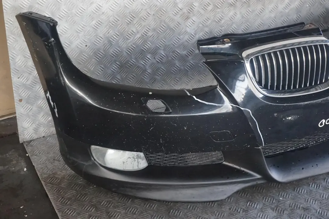 Aerokit Front Bumper Trim Panel Schwarz 2 Black - 668 to BMW 3 Series E92 E93 with Part number 0036264 BMW 3 Series E92 E93 Aerokit Front Bumper Trim Panel Schwarz 2 Black - 668 - SKU 0036264-SCH - Part number 0036264