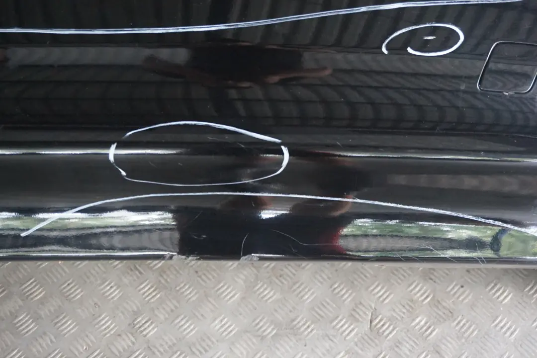 BMW E82 E88 Zderzak tylny tył pdc schwarz - SKU 0036630-SCH - Numer Części 0036630