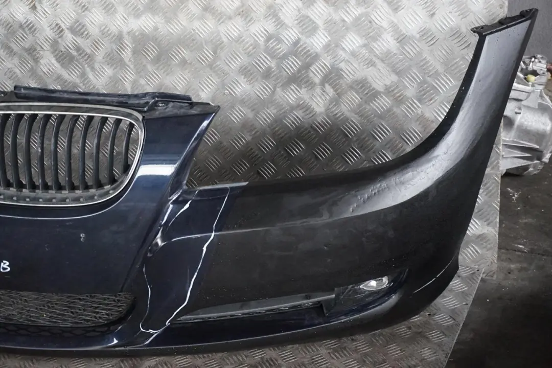 Front Bumper Trim Panel Complete Monacoblau Blue A35 to BMW 3 Series E90 E91 LCI with Part number 0036838 BMW 3 Series E90 E91 LCI Front Bumper Trim Panel Complete Monacoblau Blue A35 - SKU 0036838-MB - Part number 0036838