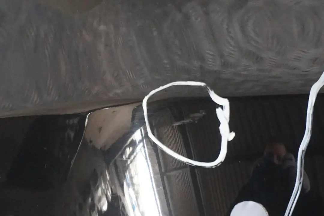 BMW 3 E90 LCI Zderzak tylny tył schwarz II - SKU 0036875-SCH1 - Numer Części 0036875