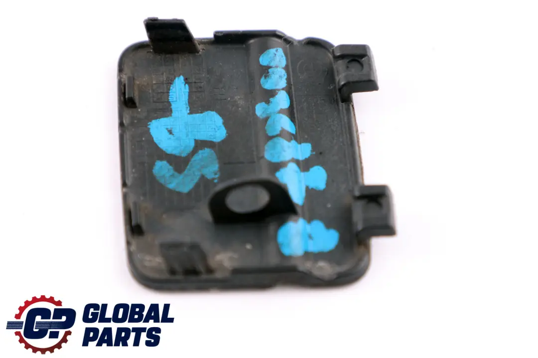Flap Ojo de Remolque Parachoques Trasero Negro Zafiro 7202671 para BMW E90 LCI con número de pieza 0036878 BMW E90 LCI Flap Ojo de Remolque Parachoques Trasero Negro Zafiro 7202671 - SKU 0036878-BS - Número de pieza 0036878