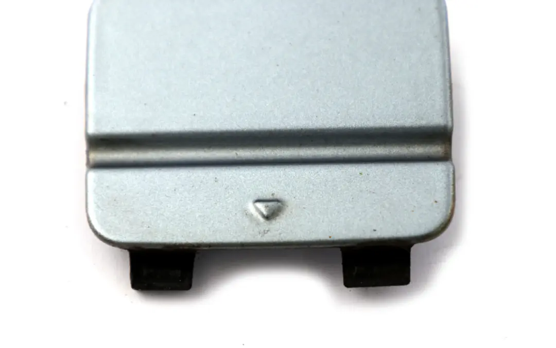 BMW E90 LCI Klappe Abschleppöse Heckstoßstange Blau 7202671 - SKU 0036878-WB - Teilenummer 0036878