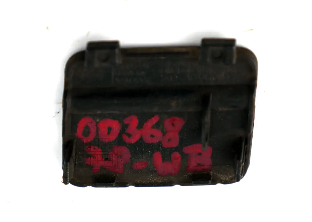 Flap Towing Eye Rear Bumper Bluewater - 896 7202671 to BMW E90 LCI with Part number 0036878 BMW E90 LCI Flap Towing Eye Rear Bumper Bluewater - 896 7202671 - SKU 0036878-WB - Part number 0036878