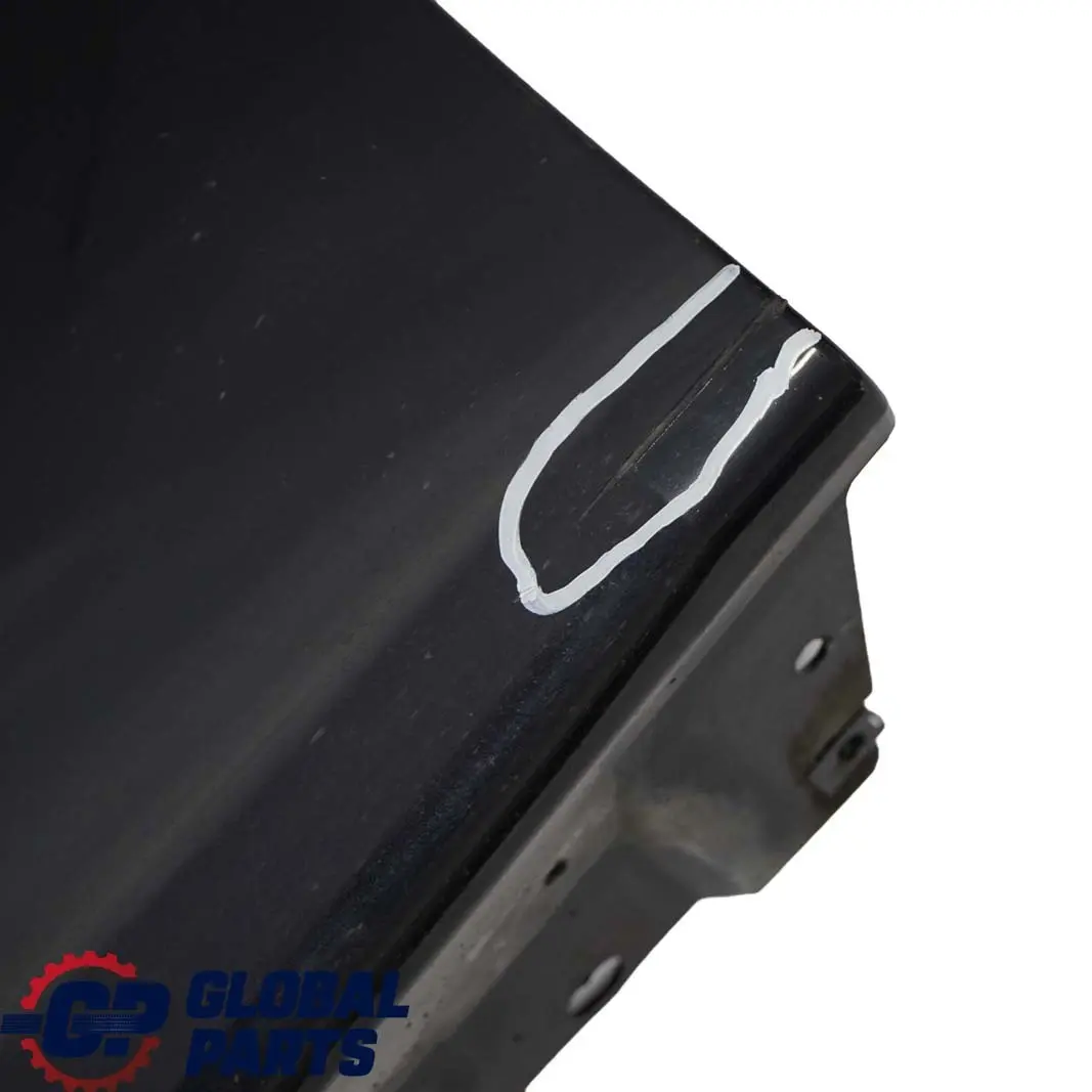 Sill Strip Faldon Lateral Izquierdo Jerezschwarz - A73 para BMW E93 M3 Convertible con número de pieza 0037011 BMW E93 M3 Convertible Sill Strip Faldon Lateral Izquierdo Jerezschwarz - A73 - SKU 0037011-JEREZ1 - Número de pieza 0037011