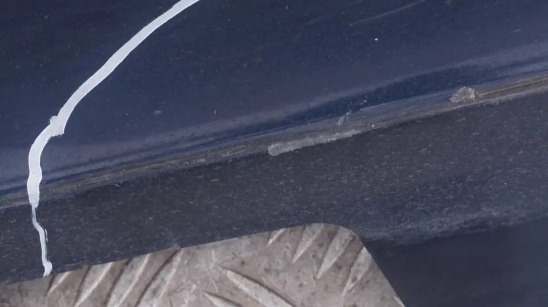 BMW E90 LCI nakładka próg lewy tiefseeblau - SKU 0037059-DSB1 - Numer Części 0037059