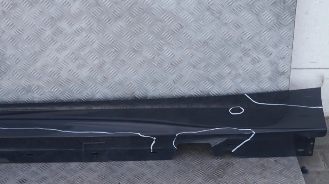 BMW E90 E91 LCI Bas de Porte Couverture Seuil A Gauche Bleu Monaco Bleu - SKU 0037059-MB1 - Numéro de pièce 0037059
