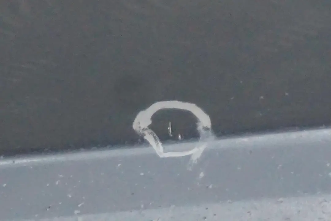 Listello Portiera Apertura Gonna SX per BMW E90 E91 LCI con numero di parte 0037059 BMW E90 E91 LCI Listello Portiera Apertura Gonna SX - SKU 0037059-WB1 - Numero di parte 0037059