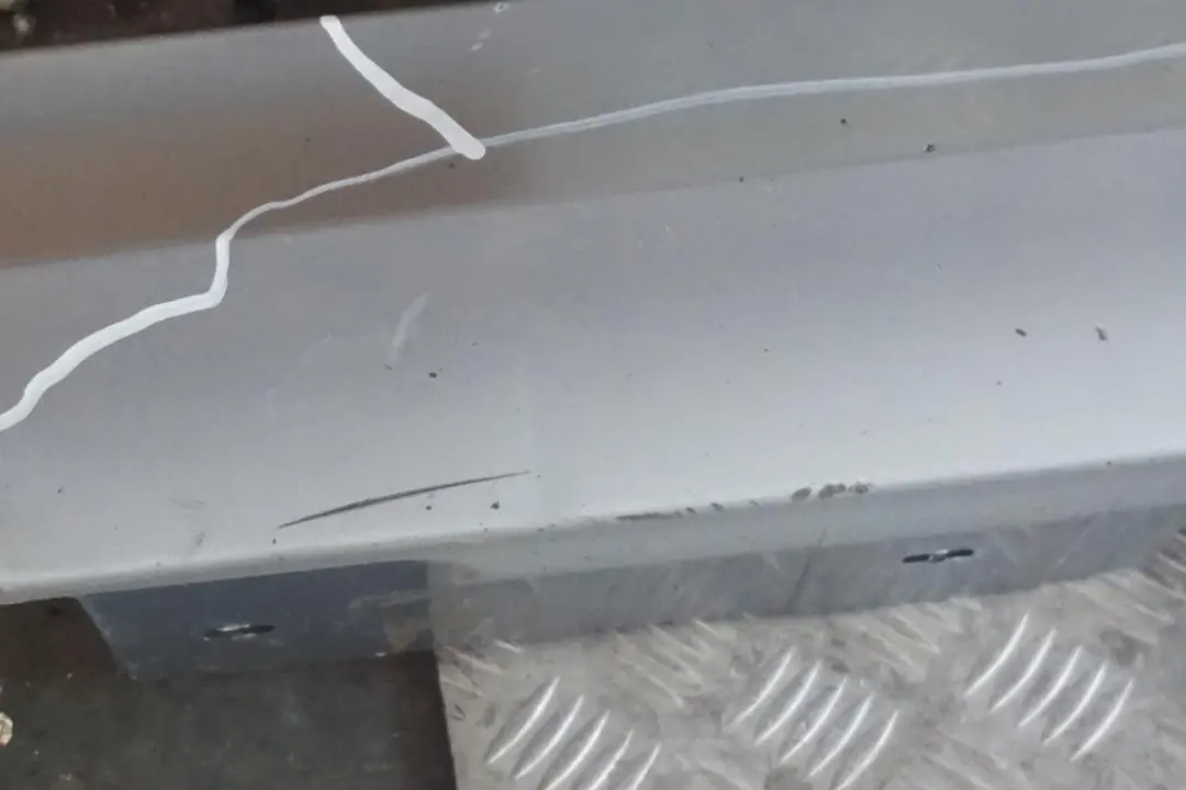 Schwellerleiste Blende Schweller links Bluewater Blau für BMW 3 er E90 E91 LCI mit Teilenummer 0037059 BMW 3 er E90 E91 LCI Schwellerleiste Blende Schweller links Bluewater Blau - SKU 0037059-WB2 - Teilenummer 0037059