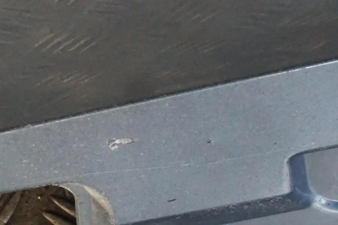 BMW Z4 E89 Delantero Izquierdo Sill Strip Faldon Lateral Gris Mineralgrau - B39 - SKU 0037523-MG - Número de pieza 0037523