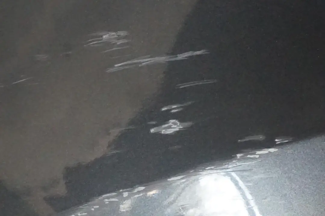 Bumper Trim Panel Mineralgrau Grey - B39 to BMW Z4 Series E89 Roadster Rear with Part number 0038581 BMW Z4 Series E89 Roadster Rear Bumper Trim Panel Mineralgrau Grey - B39 - SKU 0038581-MG - Part number 0038581