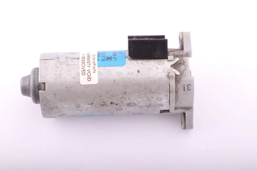 Attuatore regolazione sedili anteriori CRH 1-1969-01 per BMW X3 X5 Serie E53 E83 con numero di parte 0130002619 BMW X3 X5 Serie E53 E83 Attuatore regolazione sedili anteriori CRH 1-1969-01 - SKU 0130002619 - Numero di parte 0130002619