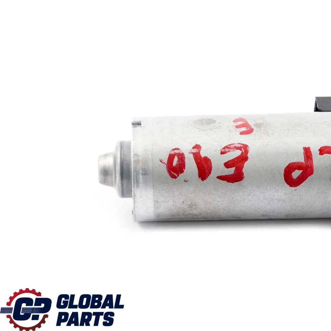 BMW E90 Sedile anteriore sinistro Regolazione Motore 0 130 002 636 - SKU 0130002636 - Numero di parte 0130002636
