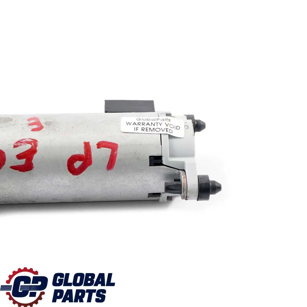 BMW E90 Sedile anteriore sinistro Regolazione Motore 0 130 002 636 - SKU 0130002636 - Numero di parte 0130002636