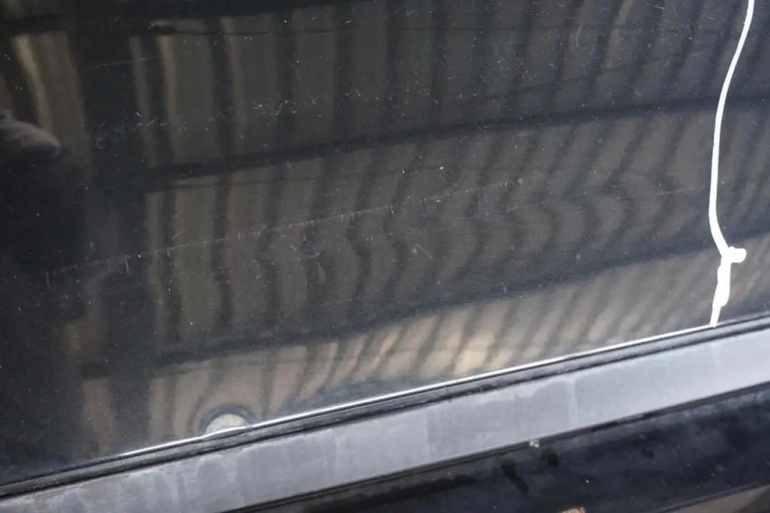 Zderzak tylny tył black saphire do BMW E65 E66 E67 o numerze 0136743 BMW E65 E66 E67 Zderzak tylny tył black saphire - SKU 0136743-BS - Numer Części 0136743