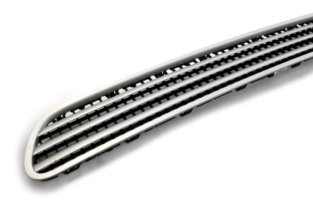 Motorhaube Kühlergrill Lufteinlass Titansilber 354 für BMW E65 E66 mit Teilenummer 0136986 BMW E65 E66 Motorhaube Kühlergrill Lufteinlass Titansilber 354 - SKU 0136986-TS1 - Teilenummer 0136986