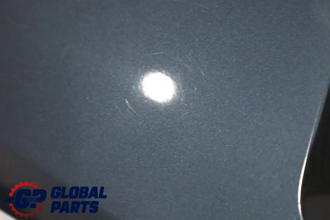 Blende Heckklappe Toledoblau Blau Metallic für BMW 7 er E65 E66 E67 mit Teilenummer 137337 BMW 7 er E65 E66 E67 Blende Heckklappe Toledoblau Blau Metallic - SKU 0137337-TDB1 - Teilenummer 137337