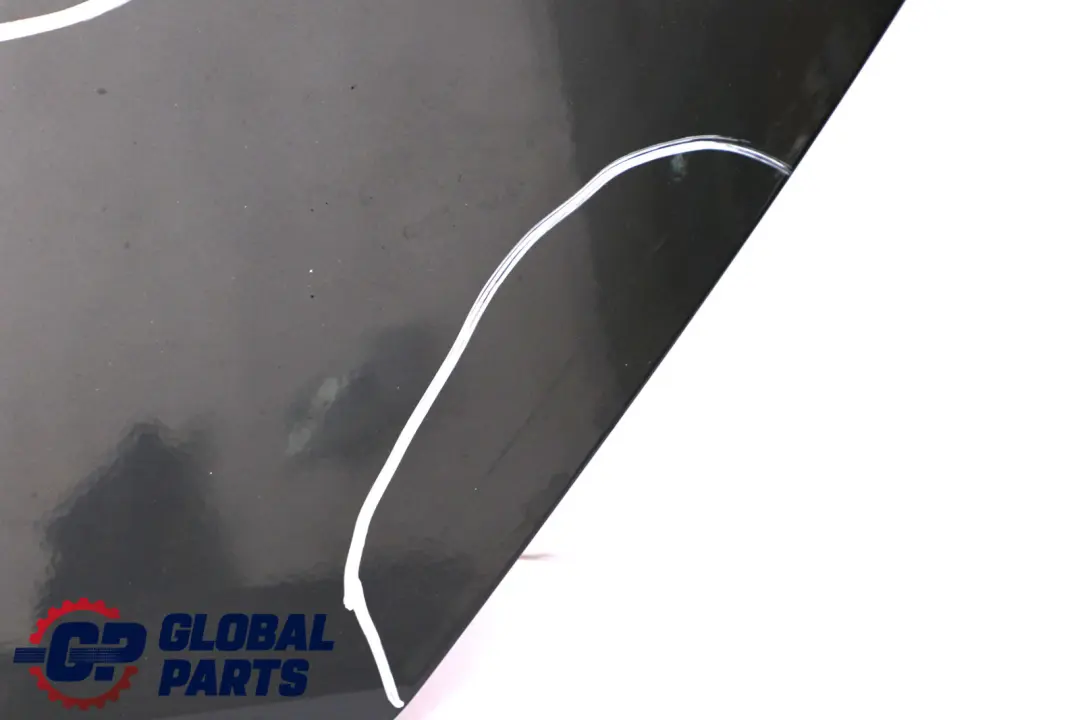 Blende Heckklappe Titangrau Titan Grau Metallic - 892 für BMW 7 er E65 E66 E67 mit Teilenummer 0137337 BMW 7 er E65 E66 E67 Blende Heckklappe Titangrau Titan Grau Metallic - 892 - SKU 0137337-TGR - Teilenummer 0137337