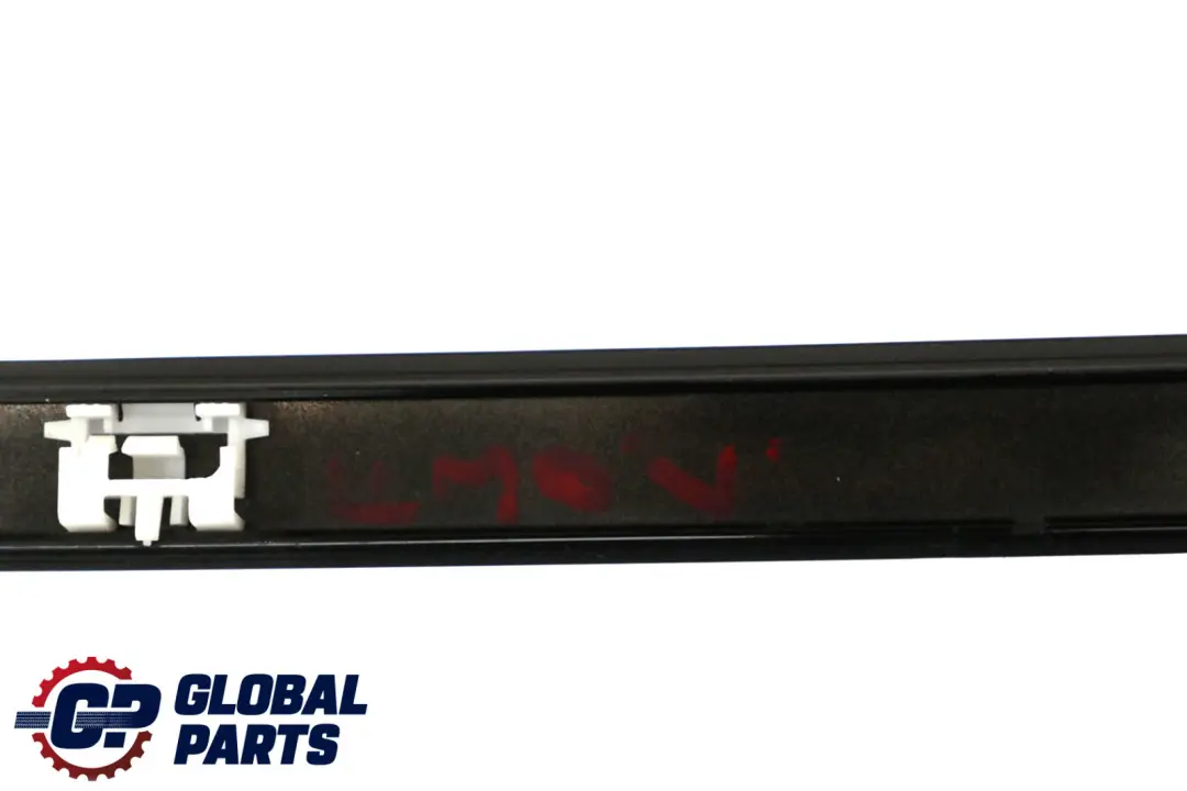 Techo Moldura Barandilla Canalón Trim Izquierda Schwarz 2 0139572 para BMW F30 con número de pieza 2239971 BMW F30 Techo Moldura Barandilla Canalón Trim Izquierda Schwarz 2 0139572 - SKU 0139572-SCH - Número de pieza 2239971