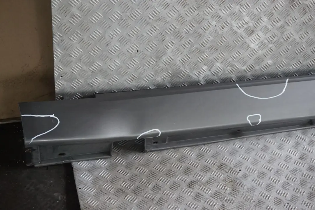 BMW 7 E65 Door Sill Cover Skirt Left N/S Sterlinggrau Grey Metallic - 472 - SKU 0140037-STG - Part number 0140037