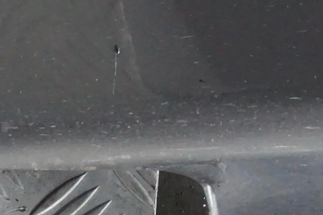 Próg listwa progowa nakładka lewa do BMW 7 E65 o numerze 0140037 BMW 7 E65 Próg listwa progowa nakładka lewa - SKU 0140037-STG - Numer Części 0140037