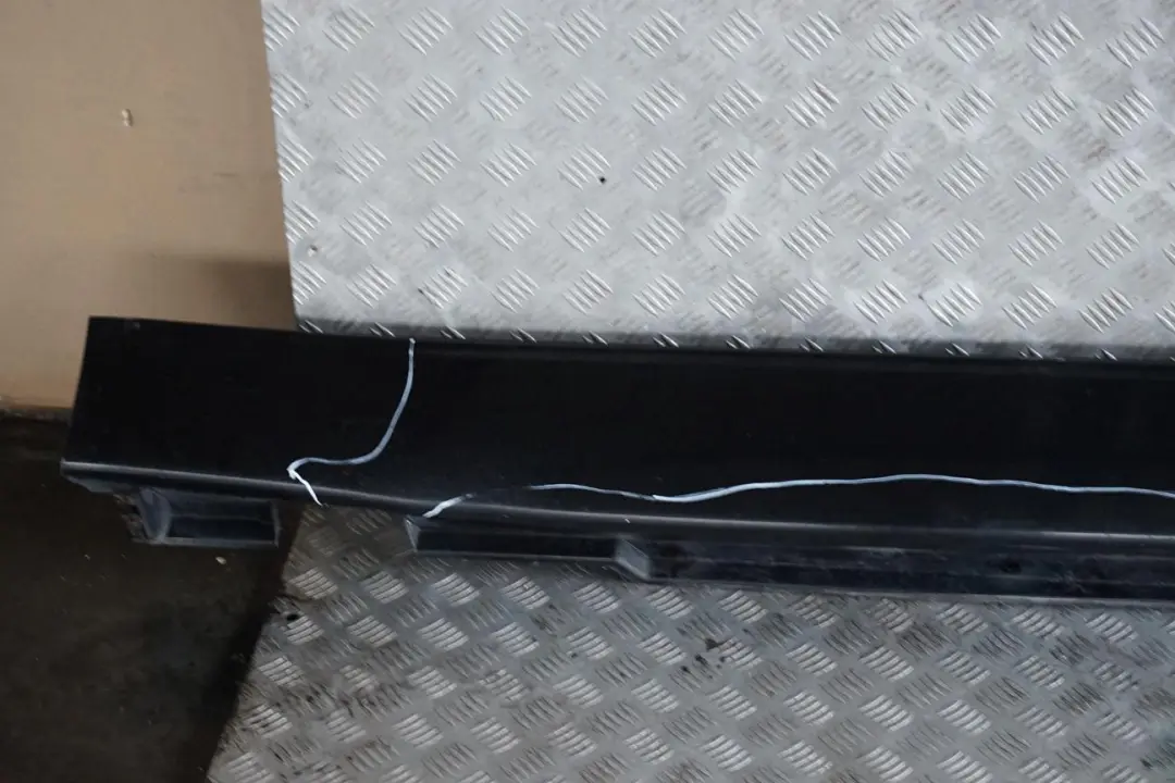BMW 7 Series E65 1 Door Sill Cover Skirt Right O/S Black Sapphire Metallic 475 - SKU 0140038-BS1 - Part number 0140038