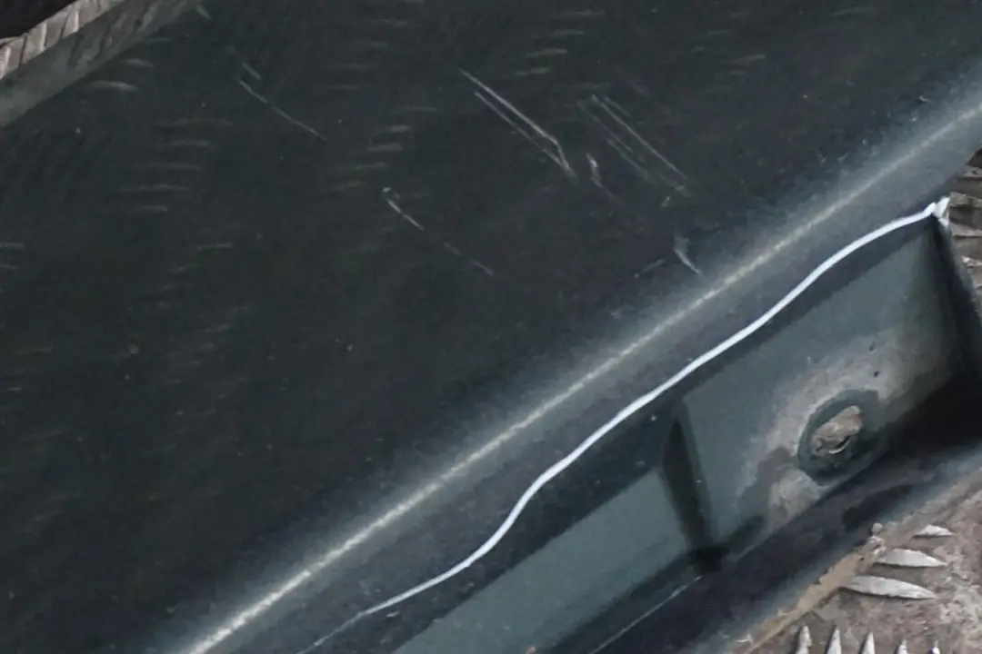 Door Sill Cover Skirt Right O/S Oxfordgruen Oxford Green 430 to BMW 7 Series E65 with Part number 0140038 BMW 7 Series E65 Door Sill Cover Skirt Right O/S Oxfordgruen Oxford Green 430 - SKU 0140038-OXF - Part number 0140038