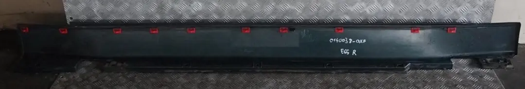 Próg listwa progowa nakładka prawa do BMW 7 E65 o numerze 0140038 BMW 7 E65 Próg listwa progowa nakładka prawa - SKU 0140038-OXF - Numer Części 0140038