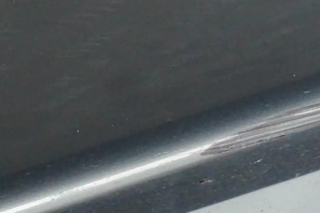 BMW E65 Bas de Porte Couverture Seuil Droite Gris Titane Titan Gris 892 - SKU 0140038-TGR - Numéro de pièce 0140038