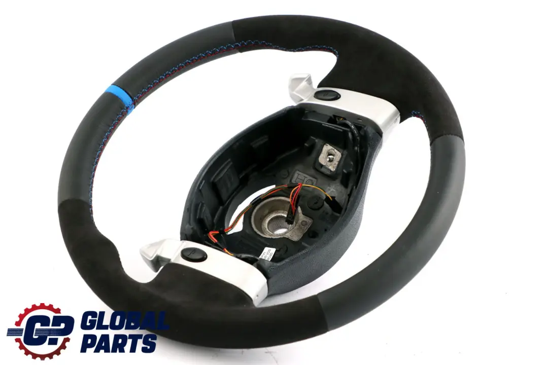 Mini R50 R53 Volant Sport Neuf en Cuir Noir / Alcantara Volant Steptronic - SKU 0146479-7 - Numéro de pièce 0146479