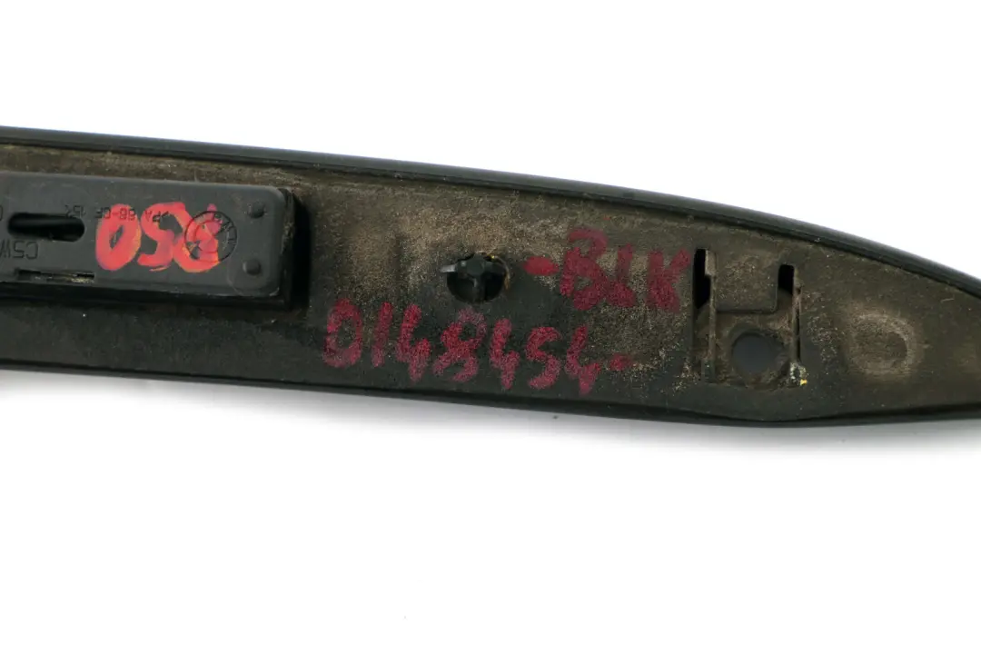 Trunk Lid Grip Handle Boot Black Matt to Mini Cooper R50 R52 R53 Rear with Part number 0148454 Mini Cooper R50 R52 R53 Rear Trunk Lid Grip Handle Boot Black Matt - SKU 0148454-BLK - Part number 0148454