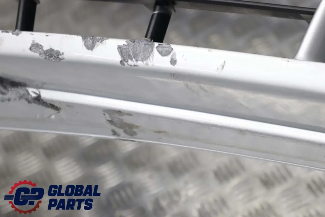 Zderzak przedni przód titansilber do BMW E60 E61 o numerze 0149246 BMW E60 E61 Zderzak przedni przód titansilber - SKU 0149246-TS3 - Numer Części 0149246