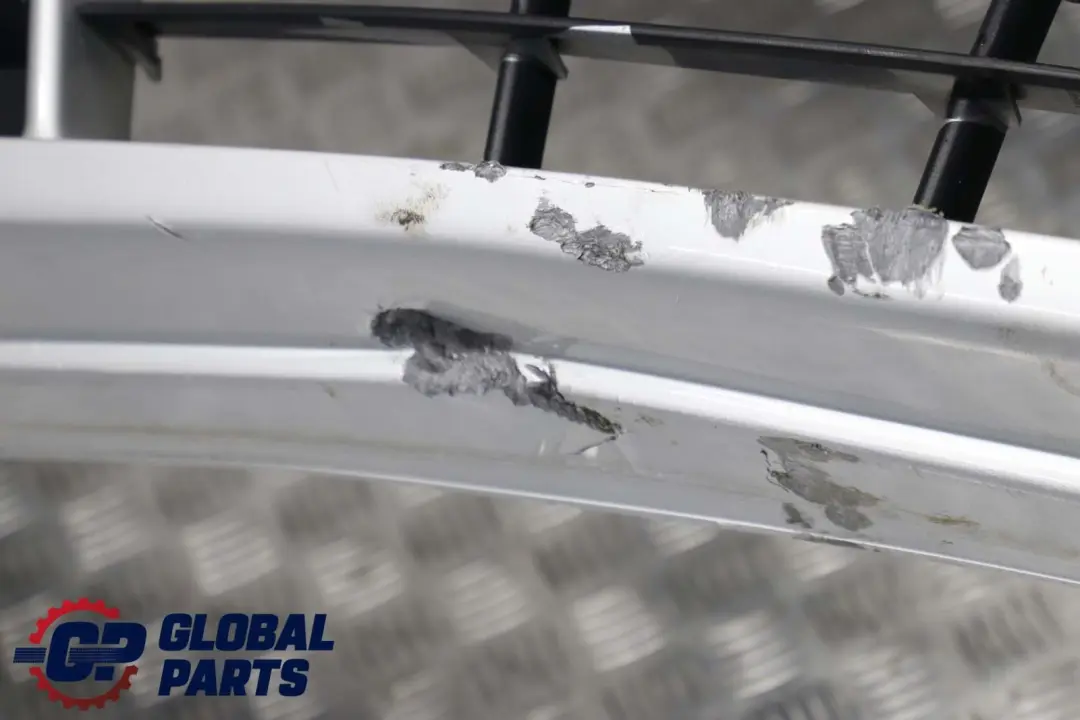 Zderzak przedni przód titansilber do BMW E60 E61 o numerze 0149246 BMW E60 E61 Zderzak przedni przód titansilber - SKU 0149246-TS3 - Numer Części 0149246