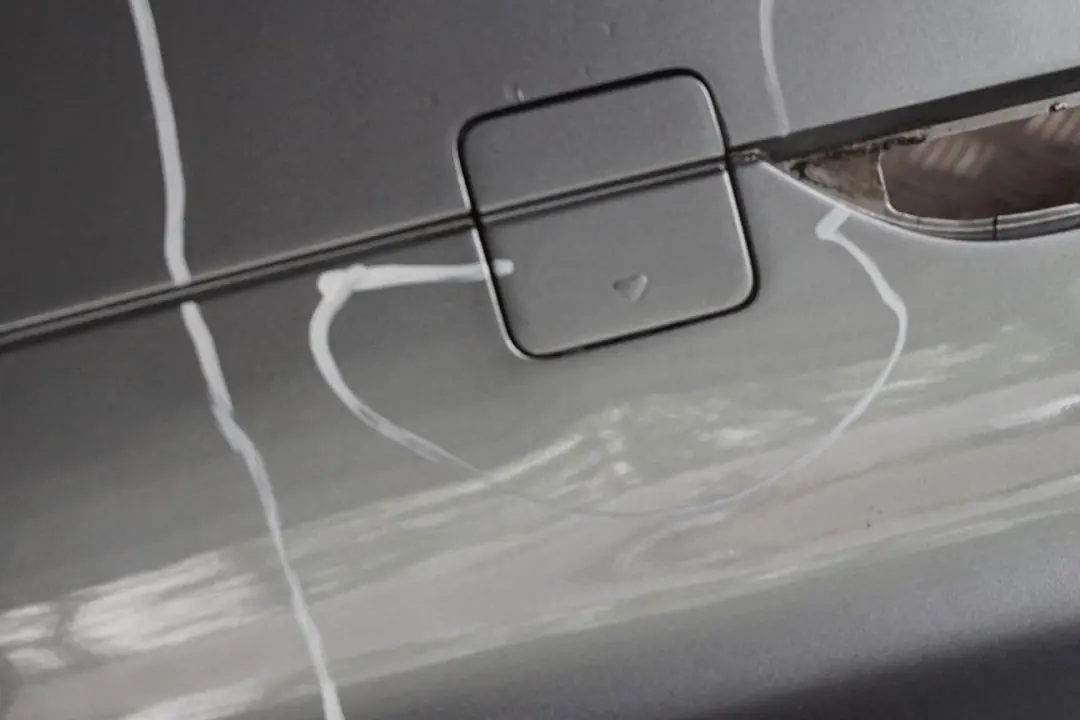 Bumper PDC Silbergrau Grey Metallic - A08 to BMW 5 Series E60 2 Saloon Rear with Part number 0149318 BMW 5 Series E60 2 Saloon Rear Bumper PDC Silbergrau Grey Metallic - A08 - SKU 0149318-SBG2 - Part number 0149318