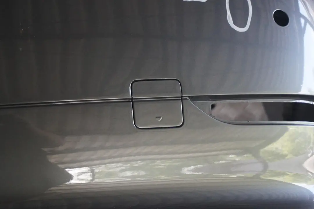 BMW 5 E60 Saloon Rear Bumper PDC Titangrau II Titan Grey Metallic - A36 - SKU 0149318-TGR - Part number 0149318
