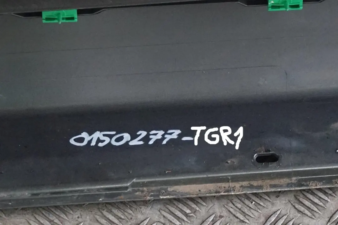 BMW 5 E60 E61 1 Schwellerleiste Blende Schweller Links Titangrau II Grau A36 - SKU 0150277-TGR1 - Teilenummer 0150277