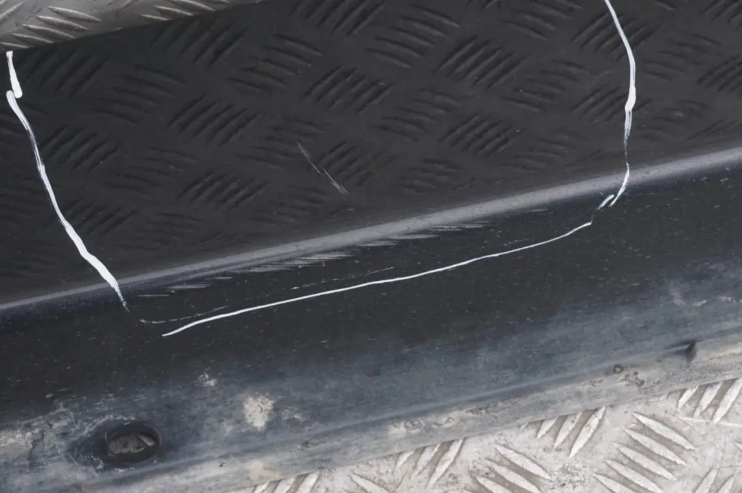 Door Sill Side Cover Skirt Right O/S Black Sapphire to BMW 5 Series 1 E60 E61 with Part number 150278 BMW 5 Series 1 E60 E61 Door Sill Side Cover Skirt Right O/S Black Sapphire - SKU 0150278-BS1 - Part number 150278