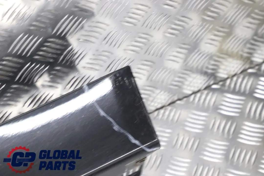 Schwellerleiste Blende Schweller rechts Schwarz 2 - 668 für BMW 5 er E60 E61 mit Teilenummer 150278 BMW 5 er E60 E61 Schwellerleiste Blende Schweller rechts Schwarz 2 - 668 - SKU 0150278-SCH - Teilenummer 150278