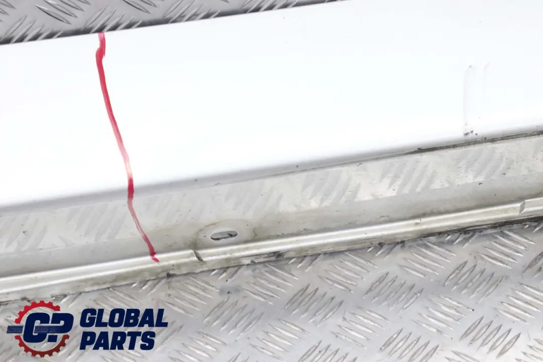 BMW E60 E61 Listello Portiera Apertura Gonna Destra Argento-Titanio Argento - SKU 0150278-TS4 - Numero di parte 0150278