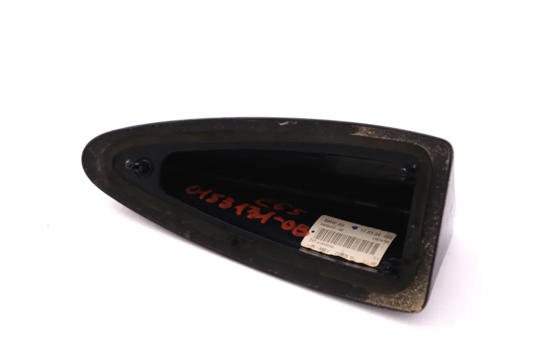 Leergehäuse Dachantenne Lackiert Orientblau Metallic für BMW 7 er E65 E66 mit Teilenummer 0153131 BMW 7 er E65 E66 Leergehäuse Dachantenne Lackiert Orientblau Metallic - SKU 0153131-OB - Teilenummer 0153131