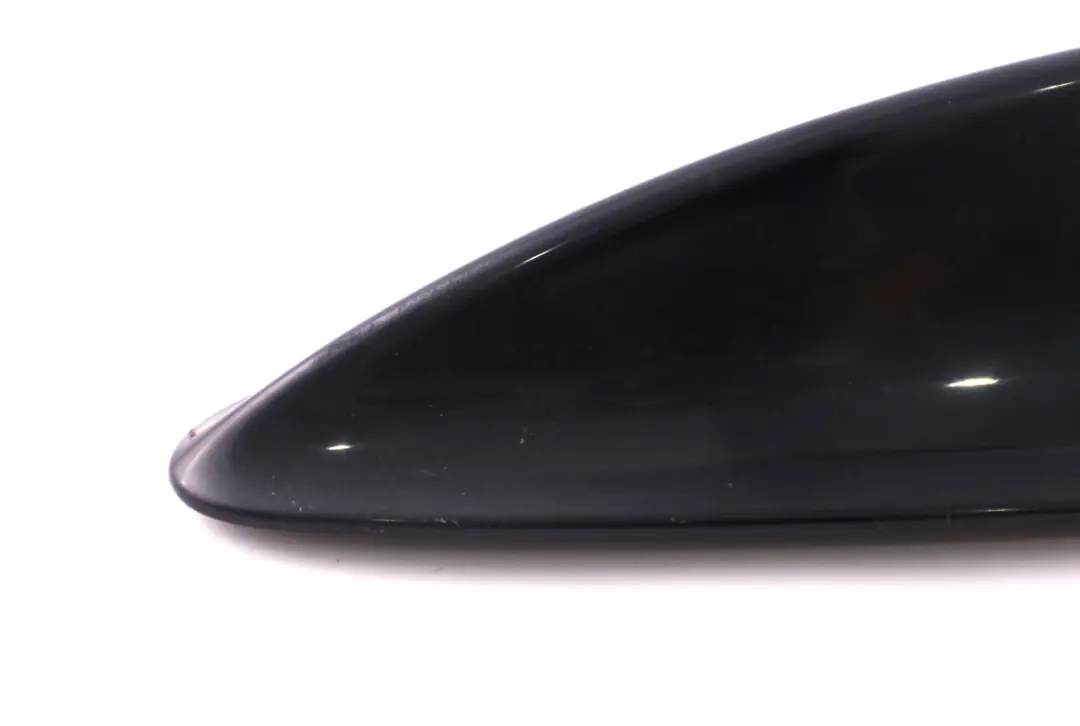 Leergehäuse Dachantenne Lackiert Orientblau Metallic für BMW 7 er E65 E66 mit Teilenummer 0153131 BMW 7 er E65 E66 Leergehäuse Dachantenne Lackiert Orientblau Metallic - SKU 0153131-OB - Teilenummer 0153131