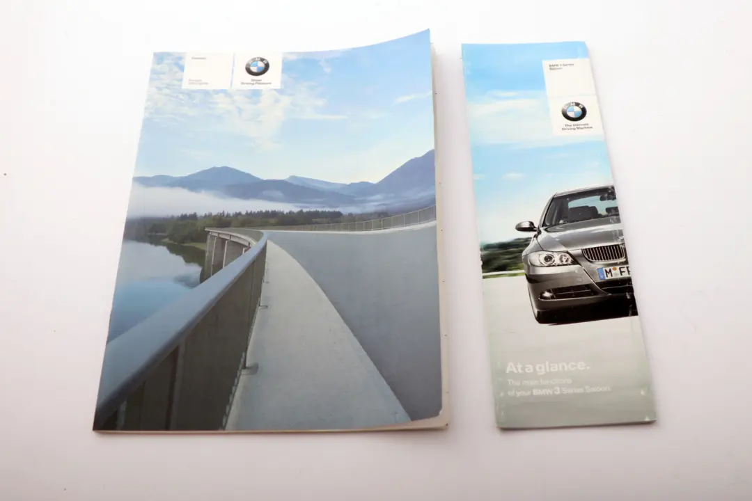 BMW 1 Series E87 Service Booklet Owner's Handbook Pouch Case Wallet - SKU 159204 - Part number 159204