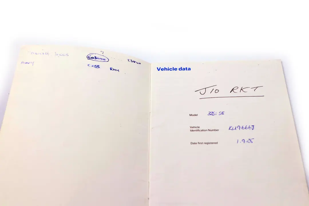 Service Booklet Owner's Handbook Pouch Case Wallet to BMW 3 Series E90 E91 with Part number 0159216 BMW 3 Series E90 E91 Service Booklet Owner's Handbook Pouch Case Wallet - SKU 159216 - Part number 0159216