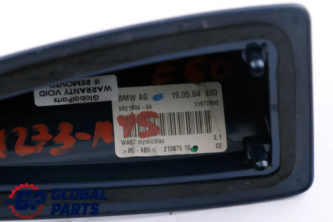 Alloggiamento Vuoto Antenna Tetto Copertura Pinna Squalo Mysticblau Blu per BMW E60 con numero di parte 0301273 BMW E60 Alloggiamento Vuoto Antenna Tetto Copertura Pinna Squalo Mysticblau Blu - SKU 0301273-MYS - Numero di parte 0301273