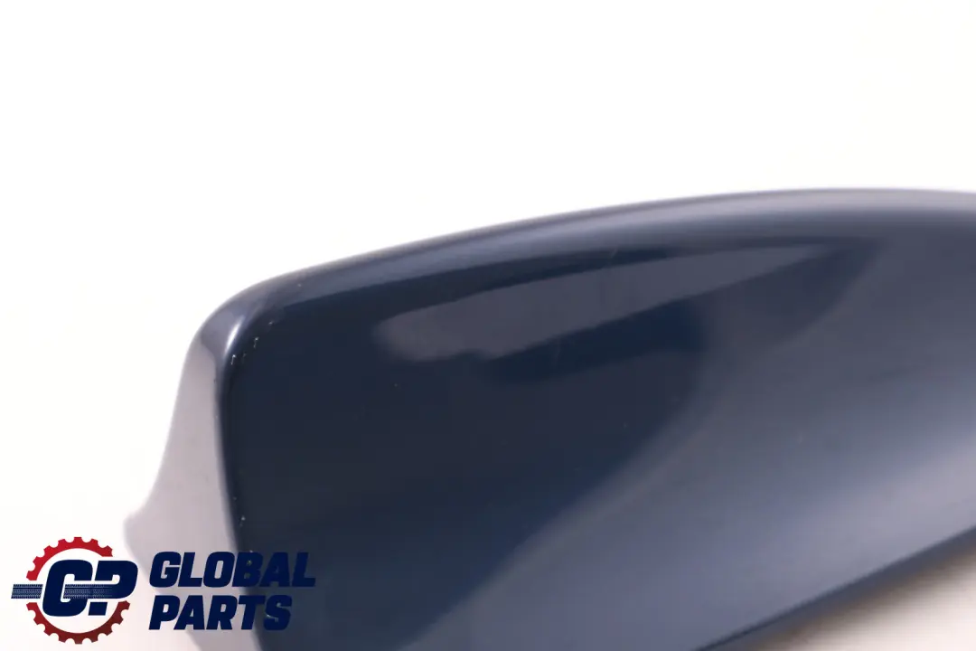 Alloggiamento Vuoto Antenna Tetto Copertura Pinna Squalo Mysticblau Blu per BMW E60 con numero di parte 0301273 BMW E60 Alloggiamento Vuoto Antenna Tetto Copertura Pinna Squalo Mysticblau Blu - SKU 0301273-MYS - Numero di parte 0301273