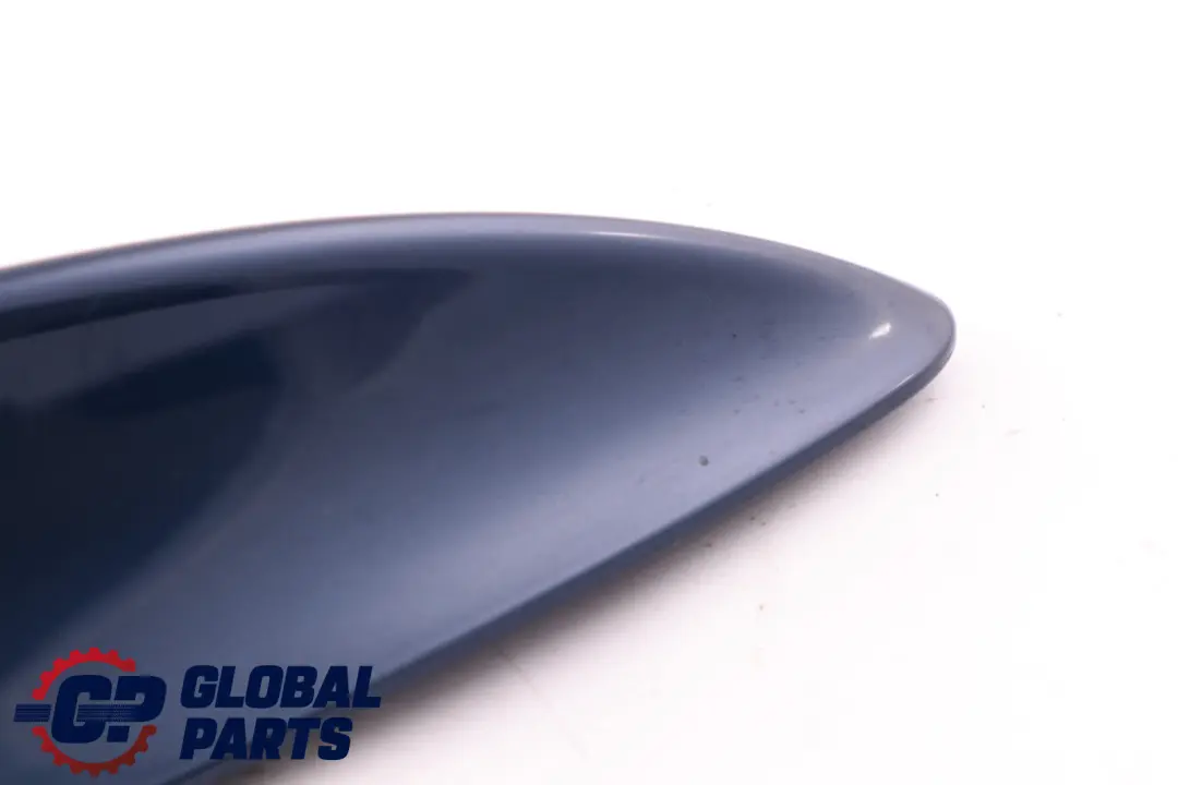 Carcasa Vacia Para Antena Techo Cubierta de Aleta De Tiburon Azul para BMW E60 con número de pieza 0301273 BMW E60 Carcasa Vacia Para Antena Techo Cubierta de Aleta De Tiburon Azul - SKU 0301273-MYS - Número de pieza 0301273