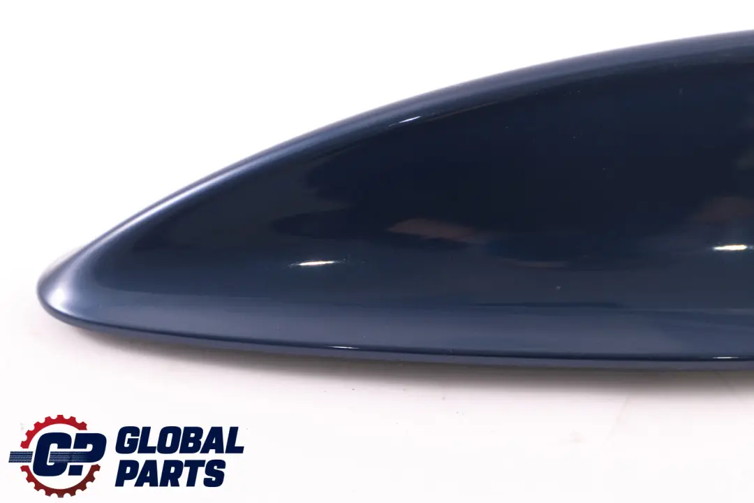 Carcasa Vacia Para Antena Techo Cubierta de Aleta De Tiburon Azul para BMW E60 con número de pieza 0301273 BMW E60 Carcasa Vacia Para Antena Techo Cubierta de Aleta De Tiburon Azul - SKU 0301273-MYS - Número de pieza 0301273