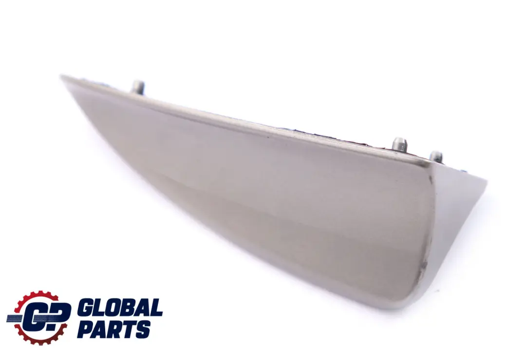 Leergehäuse Dachantenne Olivin Metallic für BMW 5 er E60 mit Teilenummer 0301273 BMW 5 er E60 Leergehäuse Dachantenne Olivin Metallic - SKU 0301273-OLI - Teilenummer 0301273